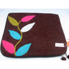 Laptop Sleeve. Big Leaves.. En gry og sif.